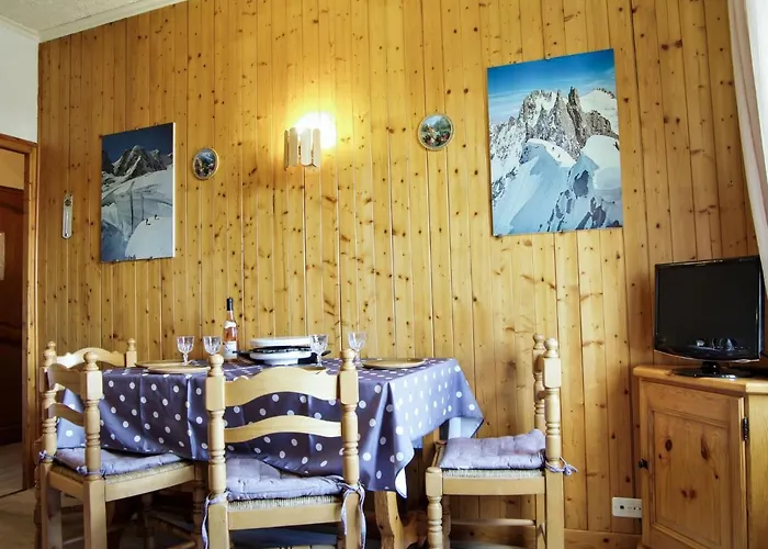 Апартаменти Le Savoisien By Interhome